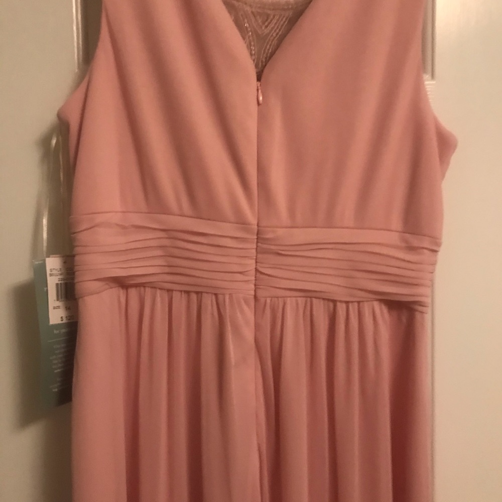 Dress - Picture 6 of 6